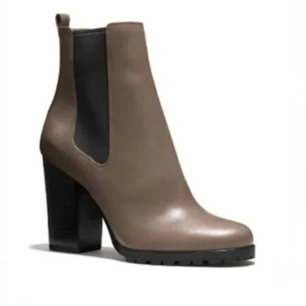 COACH Odelle Sydney leather boots ~ size 8